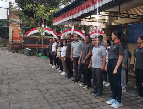Jalan Sehat Inspektorat Karangasem: Sehatkan Raga, Eratkan Rasa